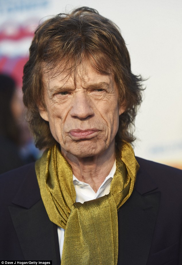 Todo un éxito la operación de corazón de Mike Jagger – La Mendiga Politica